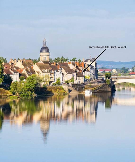 Appartement Avec Magnifique Vue Sur La Saone Et Son Balcon Chalon-sur-Saône Buitenkant foto